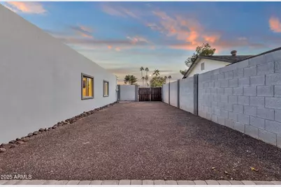 5210 E Karen Drive, Scottsdale, AZ 85254 - Photo 43