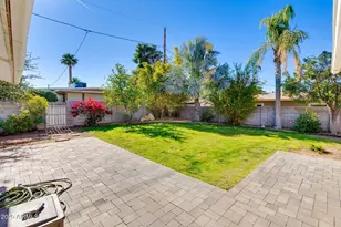 3961 E Becker Ln, Phoenix, AZ 85028 - Photo 43