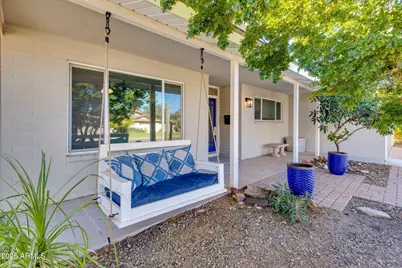 3961 E Becker Lane, Phoenix, AZ 85028 - Photo 7