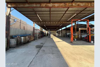 921 N Dysart Road, Avondale, AZ 85323 - Photo 7