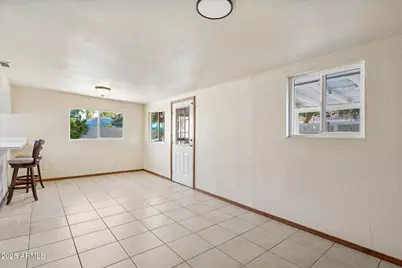 6833 E Flossmoor Avenue, Mesa, AZ 85208 - Photo 9