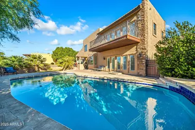 1139 E Coral Gables Drive, Phoenix, AZ 85022 - Photo 1