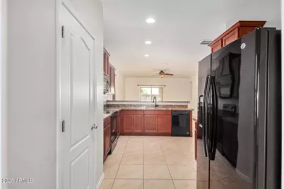 4880 S 246th Lane, Buckeye, AZ 85326 - Photo 15