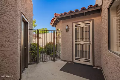 11845 N 40th Place, Phoenix, AZ 85028 - Photo 27