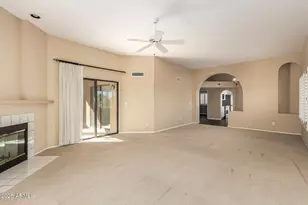 11845 N 40th Pl, Phoenix, AZ 85028 - Photo 9