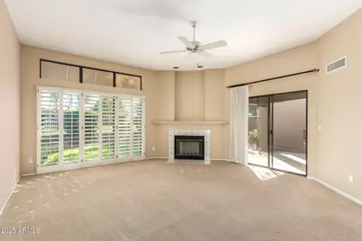 11845 N 40th Place, Phoenix, AZ 85028 - Photo 7