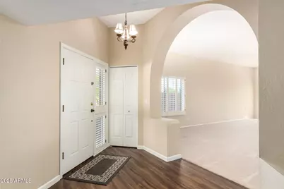 11845 N 40th Place, Phoenix, AZ 85028 - Photo 5