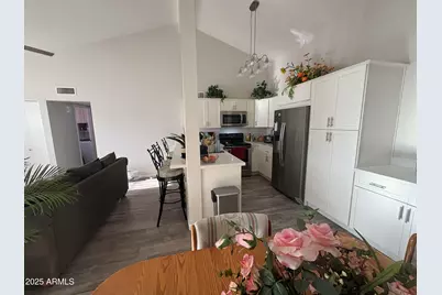 3203 W Loma Lane #5, Phoenix, AZ 85051 - Photo 13