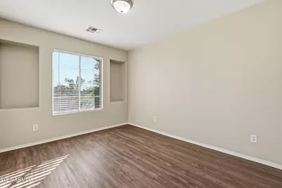 8852 W Hess Street, Tolleson, AZ 85353 - Photo 11