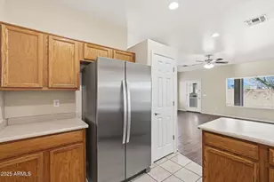 8852 W Hess St, Tolleson, AZ 85353 - Photo 19