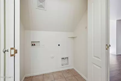 8852 W Hess Street, Tolleson, AZ 85353 - Photo 31