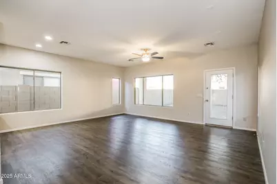 2169 S 88th Avenue, Tolleson, AZ 85353 - Photo 7