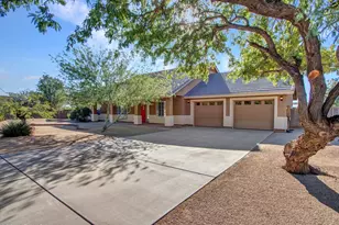 1703 E Maddock Rd, Phoenix, AZ 85086 - Photo 5