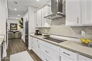 25555 N Windy Walk Dr, Scottsdale, AZ 85255 - Photo 17