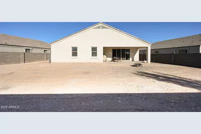 30787 W Earll Drive, Buckeye, AZ 85396 - Photo 37
