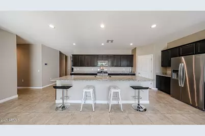 30787 W Earll Drive, Buckeye, AZ 85396 - Photo 19