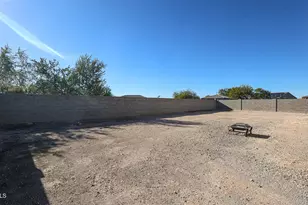 30787 W Earll Dr, Buckeye, AZ 85396 - Photo 35