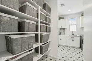 6143 E Waller Ln, Phoenix, AZ 85054 - Photo 29