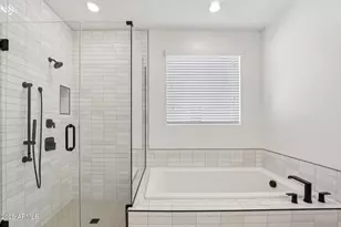 6143 E Waller Ln, Phoenix, AZ 85054 - Photo 27