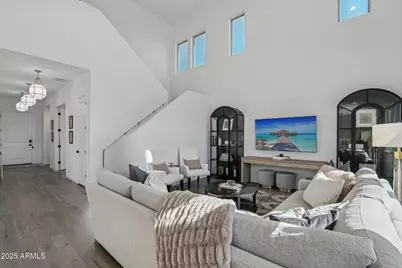 6143 E Waller Lane, Phoenix, AZ 85054 - Photo 9