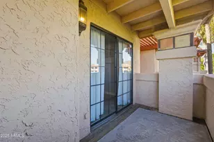 10410 N Cave Creek Rd, Phoenix, AZ 85020 - Photo 11
