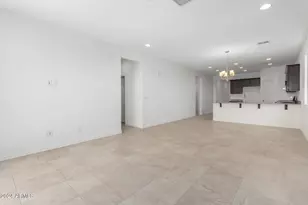 8917 W Orange Dr, Glendale, AZ 85305 - Photo 7