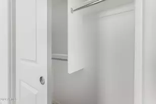 8917 W Orange Dr, Glendale, AZ 85305 - Photo 23