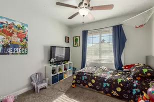 6826 W Crittenden Ln, Phoenix, AZ 85033 - Photo 15