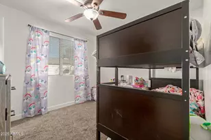 6826 W Crittenden Ln, Phoenix, AZ 85033 - Photo 17