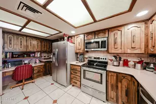 1322 W Aster Dr, Phoenix, AZ 85029 - Photo 3