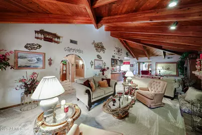 1322 W Aster Drive, Phoenix, AZ 85029 - Photo 7