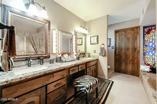 1322 W Aster Dr, Phoenix, AZ 85029 - Photo 5