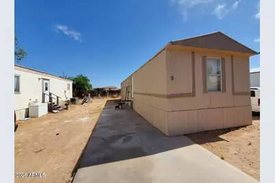 708 W McMurray Boulevard #5, Casa Grande, AZ 85122 - Photo 1