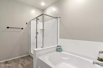 242 W Pacific Drive, Casa Grande, AZ 85122 - Photo 17