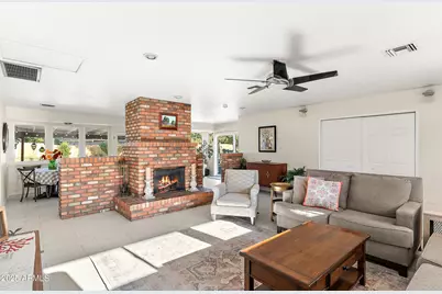 8051 N 14th Avenue, Phoenix, AZ 85021 - Photo 13