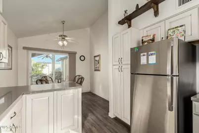 2902 W Altadena Avenue, Phoenix, AZ 85029 - Photo 17