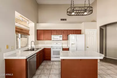 16617 S 14th Street, Phoenix, AZ 85048 - Photo 9