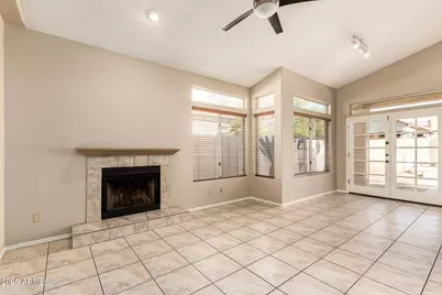 16617 S 14th Street, Phoenix, AZ 85048 - Photo 7