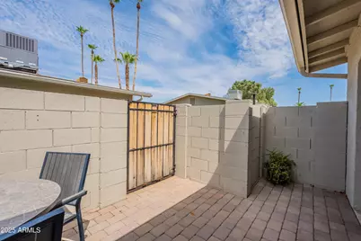 3402 N 32nd Street #163, Phoenix, AZ 85018 - Photo 23