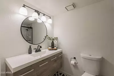 3402 N 32nd Street #163, Phoenix, AZ 85018 - Photo 15