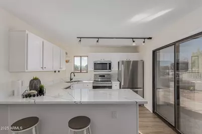 15650 N 19th Avenue #1204, Phoenix, AZ 85023 - Photo 7