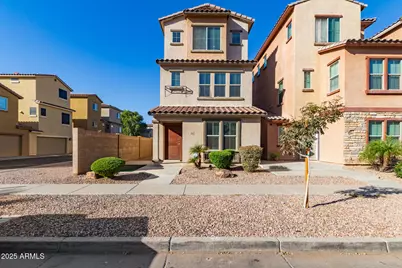 1940 N 77th Drive, Phoenix, AZ 85035 - Photo 1