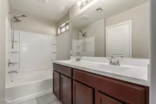 1940 N 77th Dr, Phoenix, AZ 85035 - Photo 15