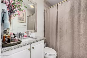 2016 W Windrose Dr, Phoenix, AZ 85029 - Photo 19