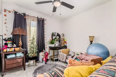 2016 W Windrose Drive, Phoenix, AZ 85029 - Photo 17