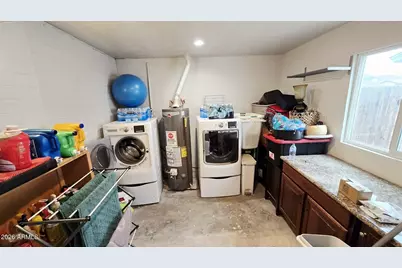 2016 W Windrose Drive, Phoenix, AZ 85029 - Photo 15