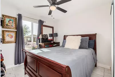 2016 W Windrose Drive, Phoenix, AZ 85029 - Photo 15