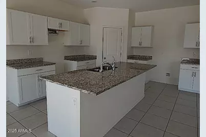 9517 W Illini Street, Tolleson, AZ 85353 - Photo 3