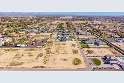 18846 E Vallejo Street #11, Queen Creek, AZ 85142 - Photo 7