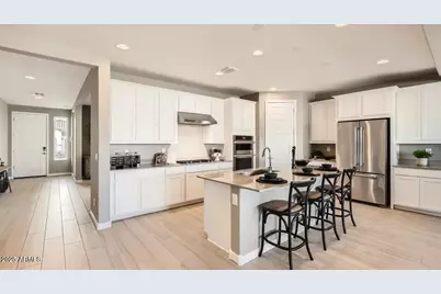 25440 N 176th Avenue, Surprise, AZ 85387 - Photo 3